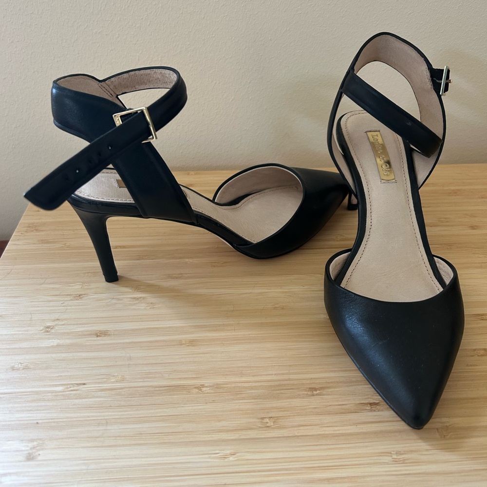 Louise et Cie Kota Ankle Strap Black Pump